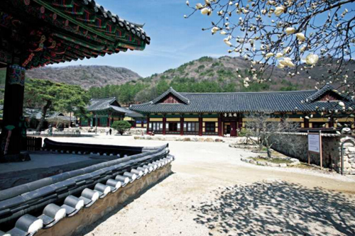 위봉사 전경